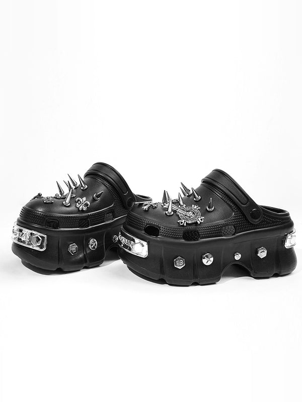 y2k-kawaii-fashion-Black Studded Platform Clogs-Pinky Dollz