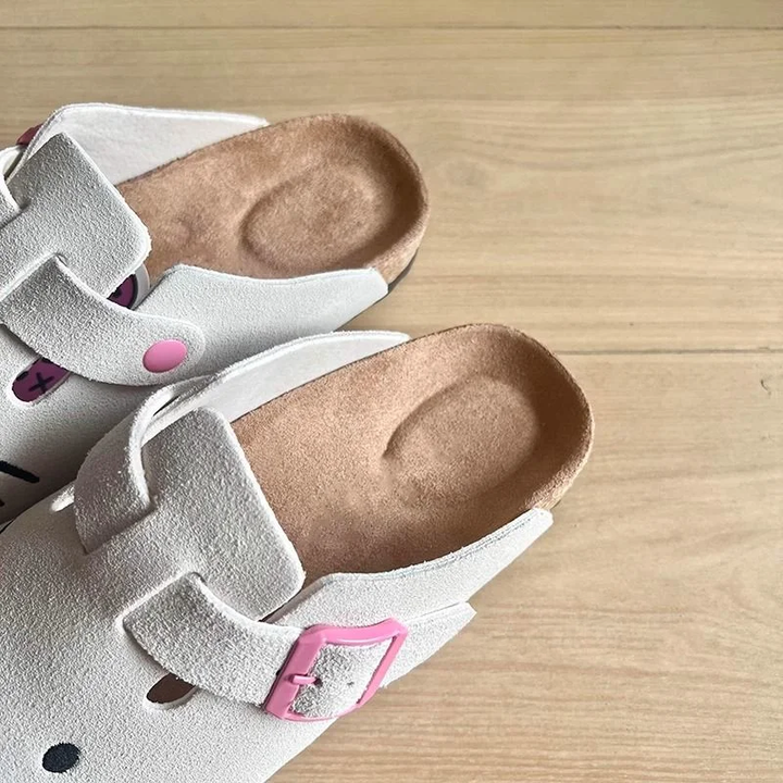 y2k-kawaii-fashion-Hello Kitty Slip On Shoes-Pinky Dollz