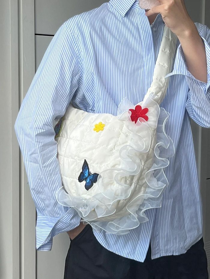 y2k-kawaii-fashion-Embroidered Butterfly Shoulder Bags--Pinky Dollz